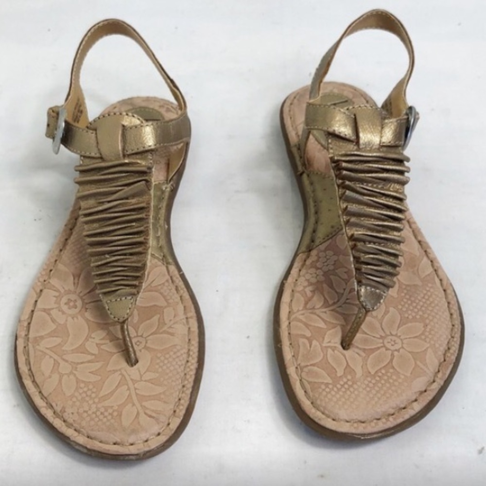 Boc Gold Metallic Rufffle T-Strap Thong Sandals 8